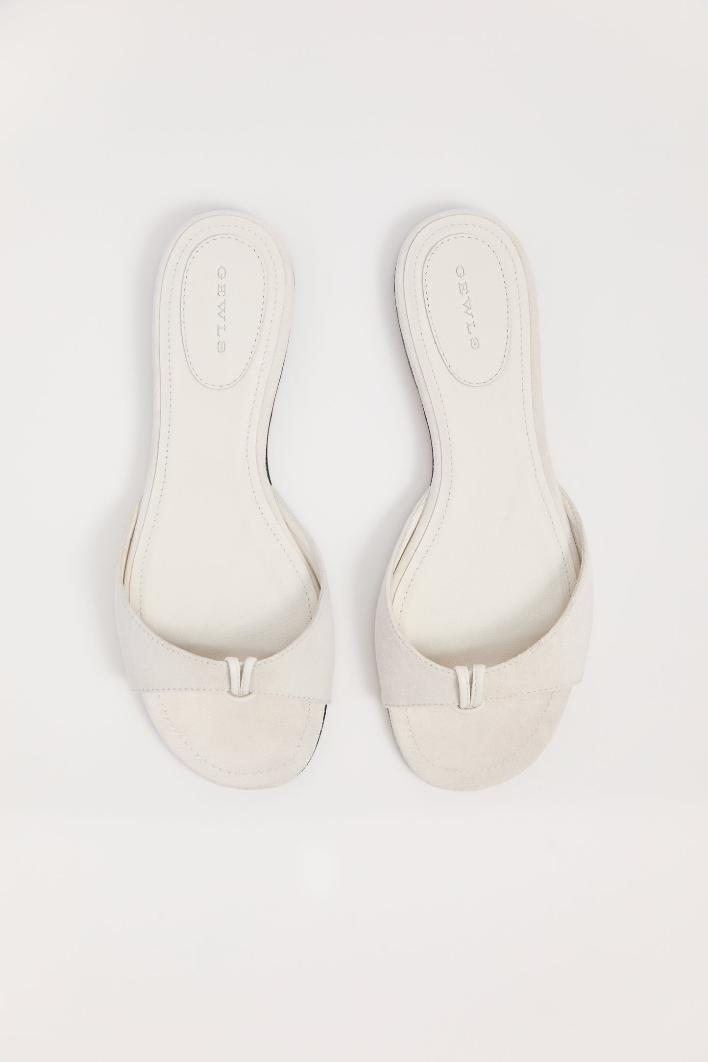 The Chiara Sandal | Avorio Suede