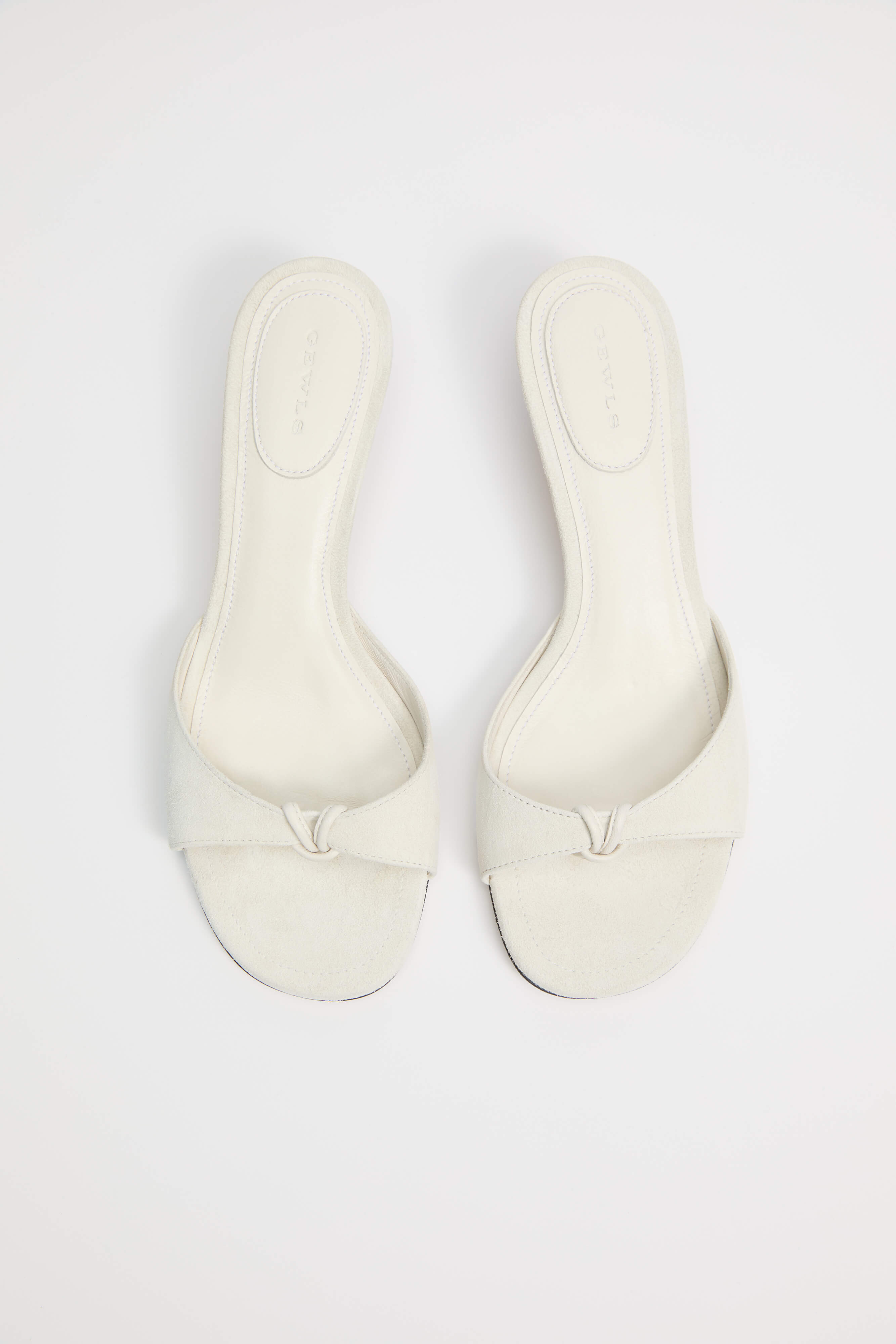 GEWLS Chiara 30mm Avorio Suede Kitten Heel
