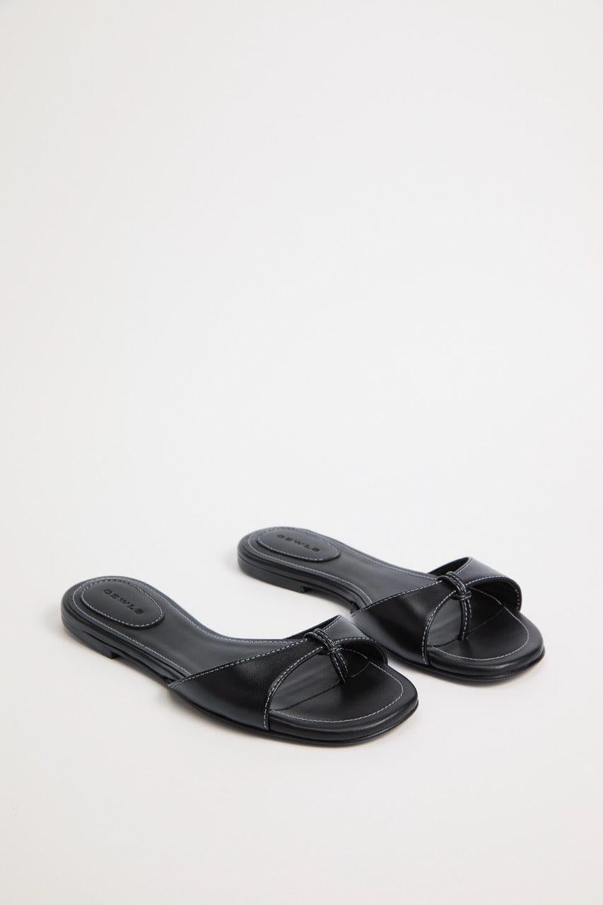 GEWLS Chiara Flat 05mm Nero Nappa sandal